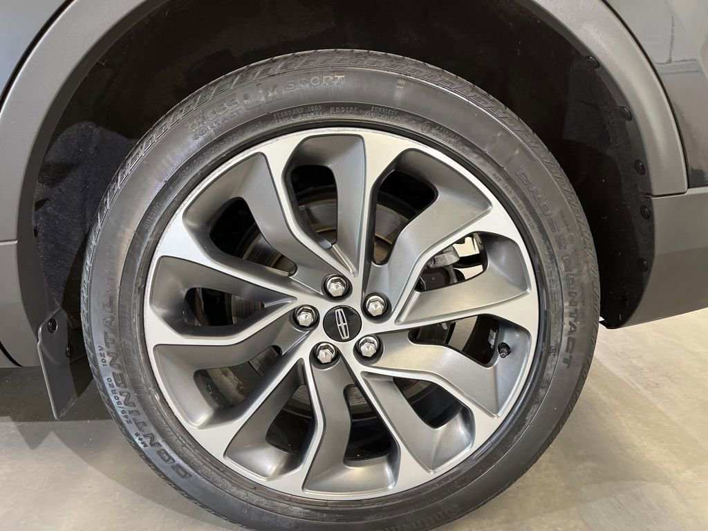 Used 2022 Lincoln Nautilus Reserve AWD/4WD image 17