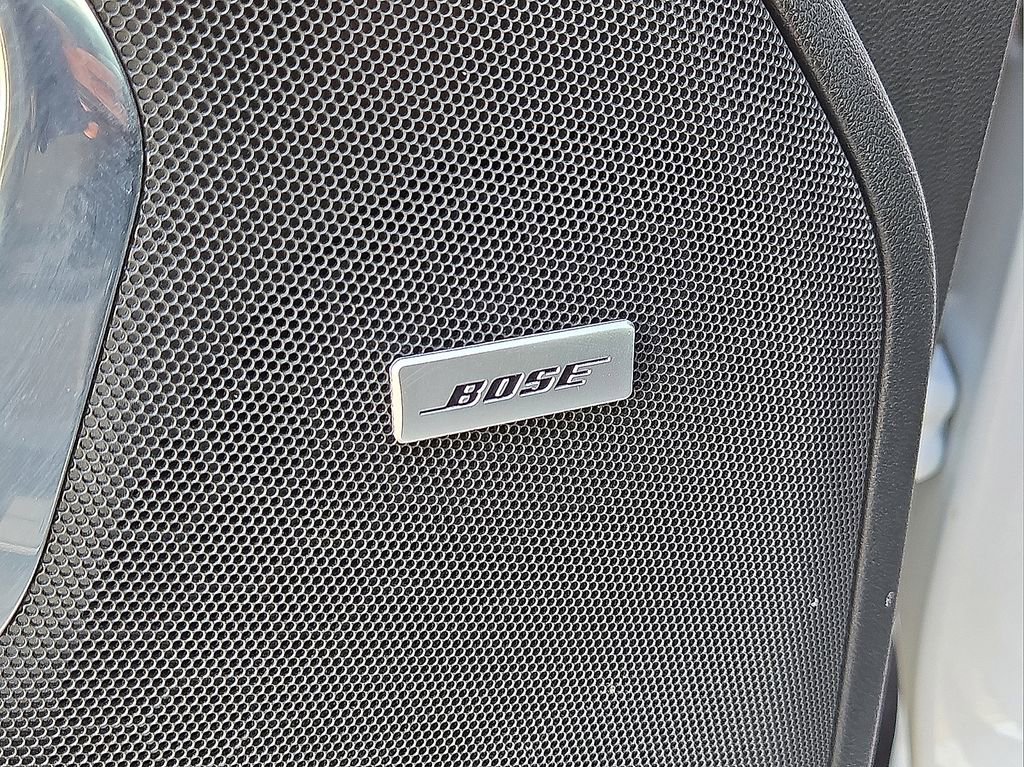 Used 2023 Chevrolet Suburban Premier image 24