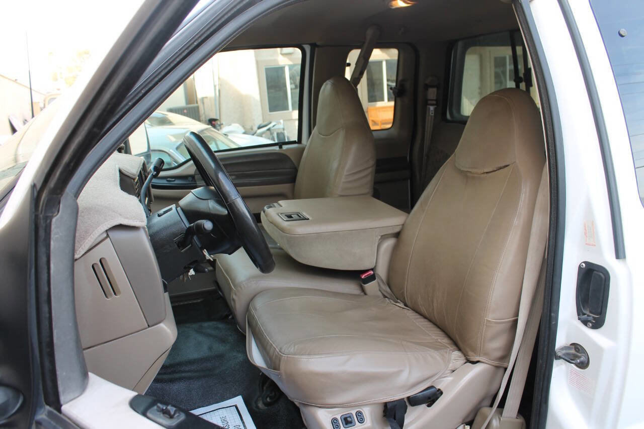 Used 2000 Ford F250 XLT image 23