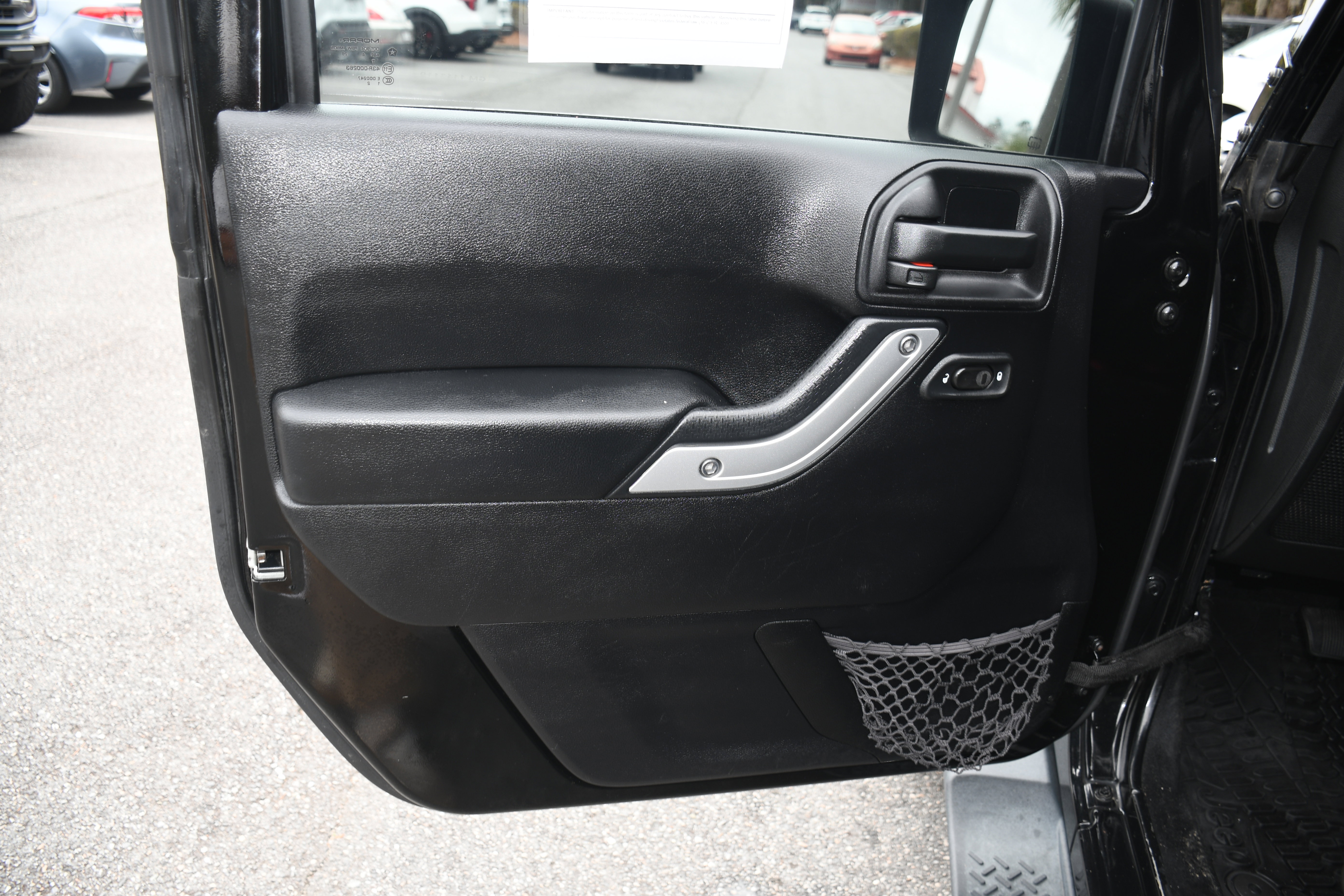 Used 2014 Jeep Wrangler Sahara w/ Connectivity Group image 10
