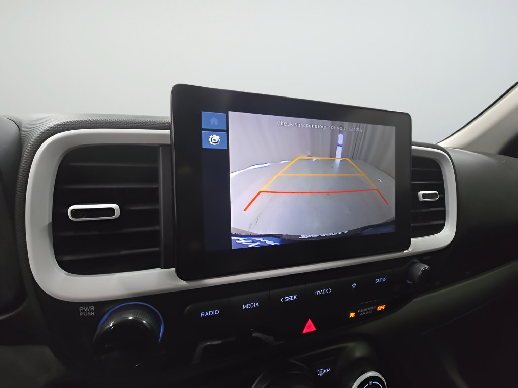 Certified 2026 Hyundai Venue SEL FWD image 33