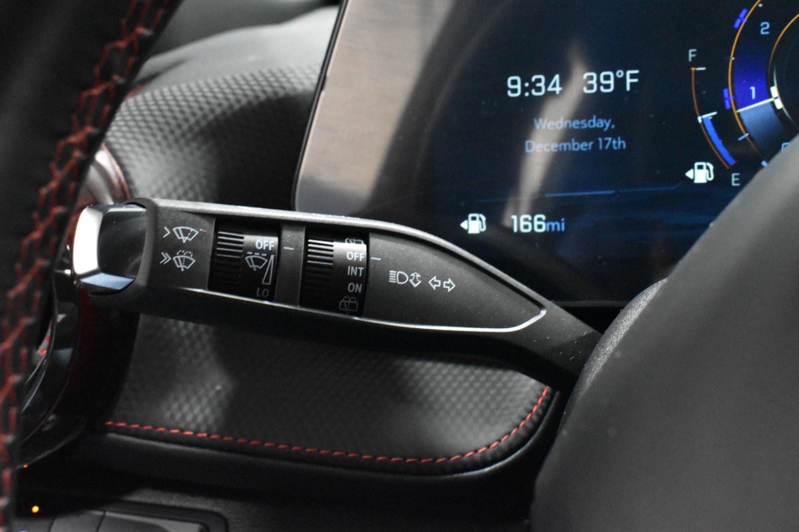 Used 2025 Chevrolet Equinox RS image 12