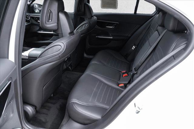 Used 2023 Mercedes-Benz C 300 4MATIC Sedan image 20