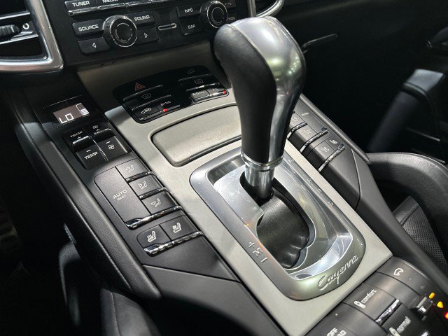 Used 2014 Porsche Cayenne GTS AWD/4WD image 58