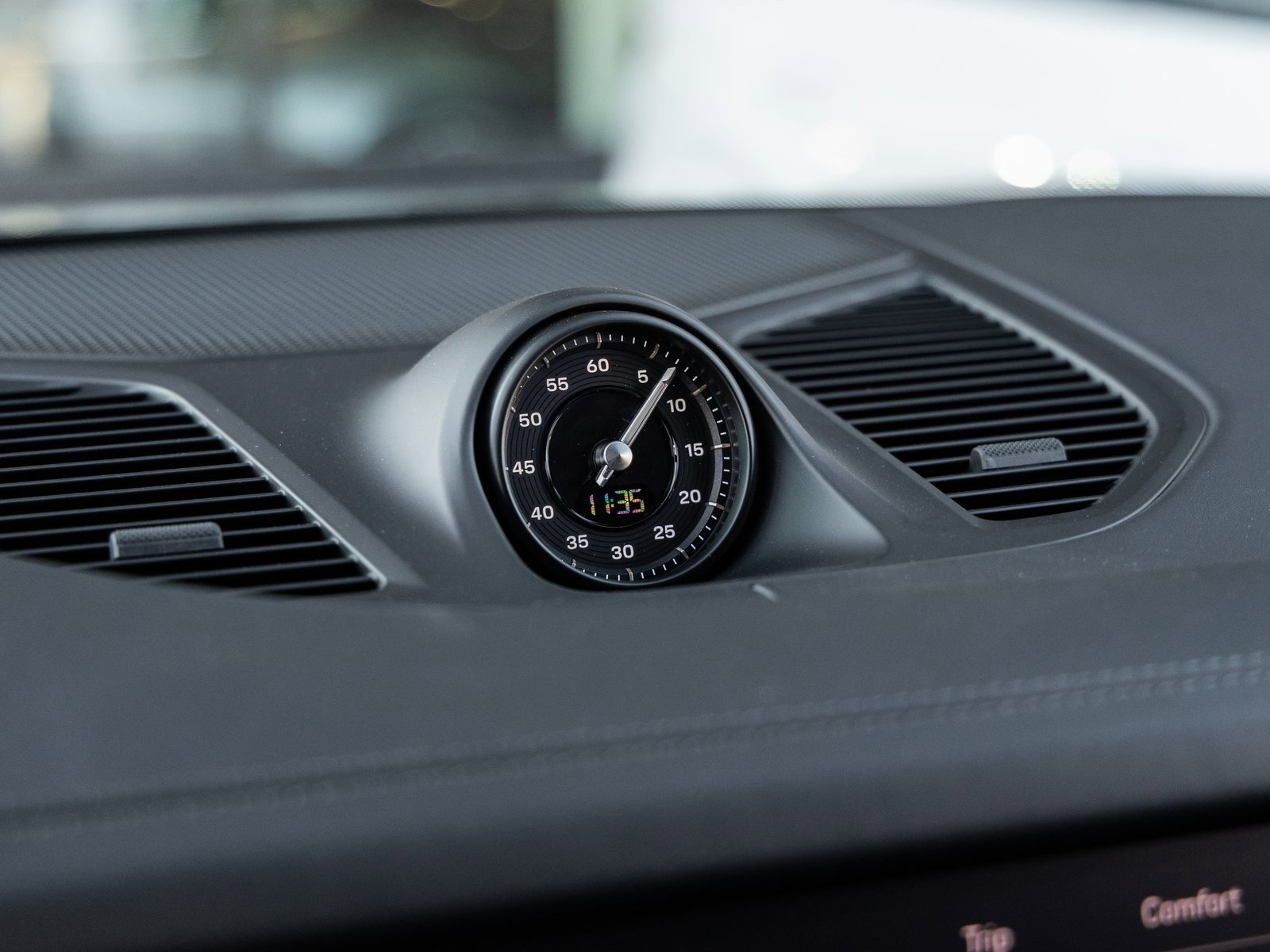 New 2026 Porsche Cayenne S image 27