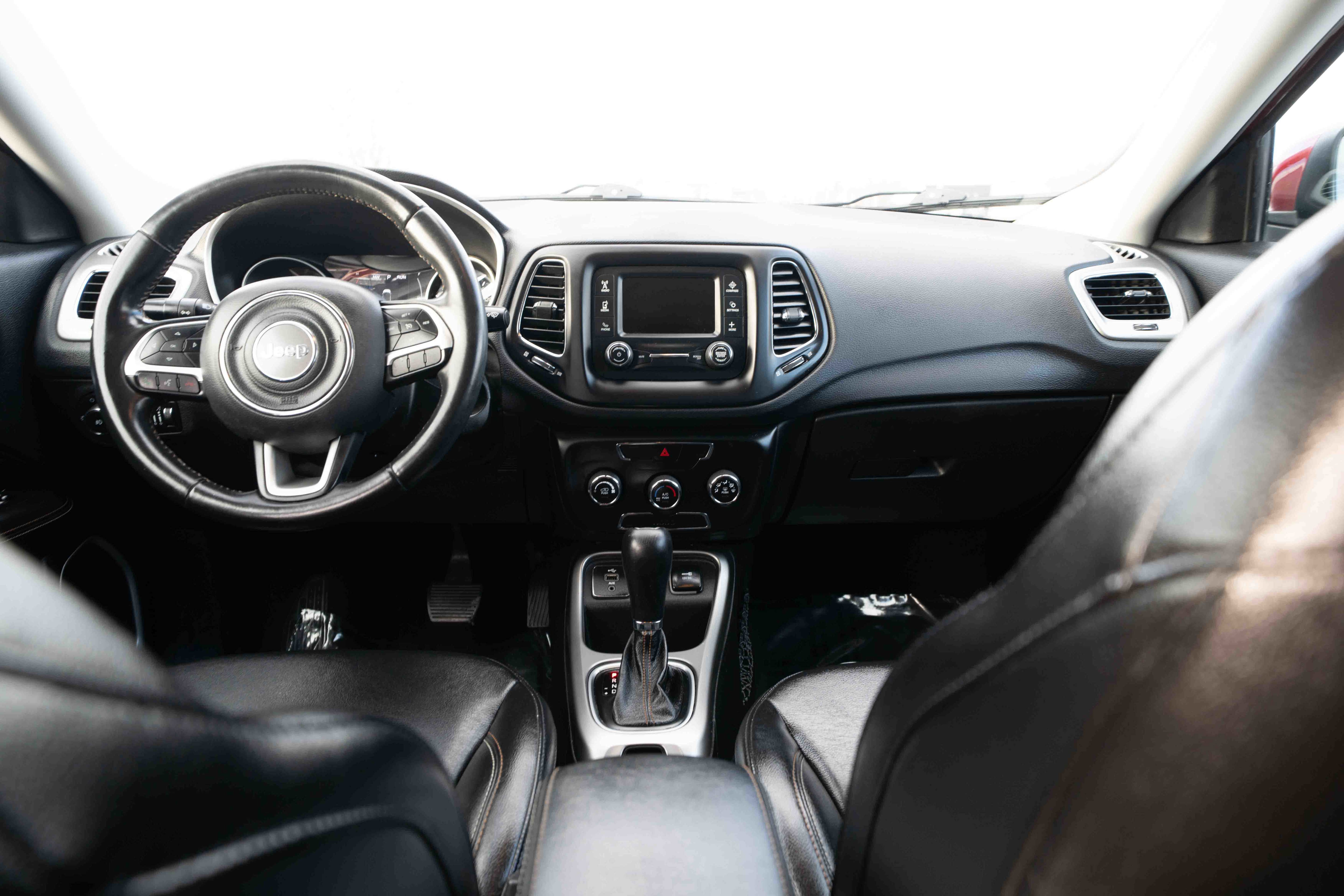 Used 2018 Jeep Compass Latitude image 20