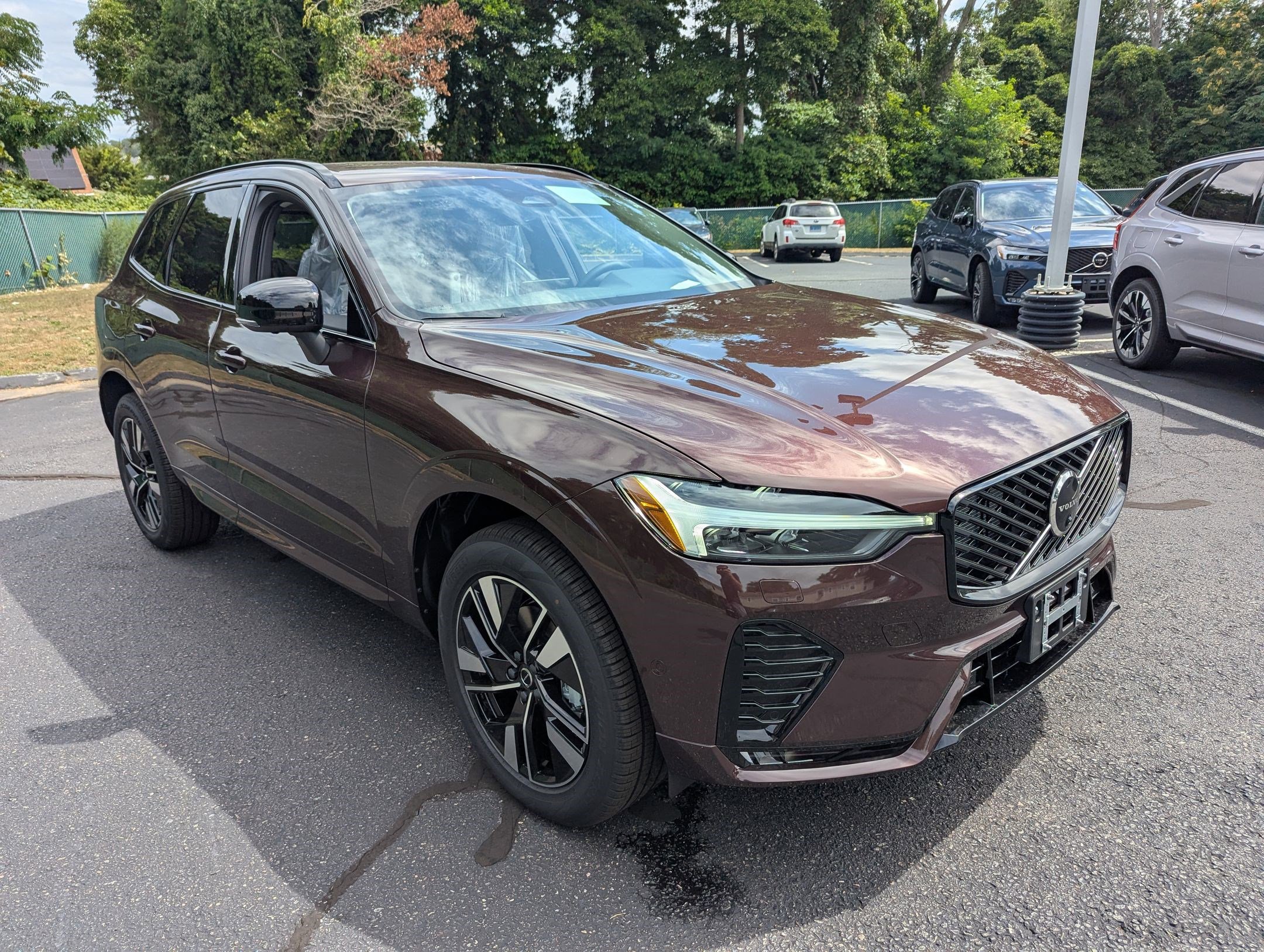 New 2026 Volvo XC60 B5 Plus w/ Protection Package Premier image 2