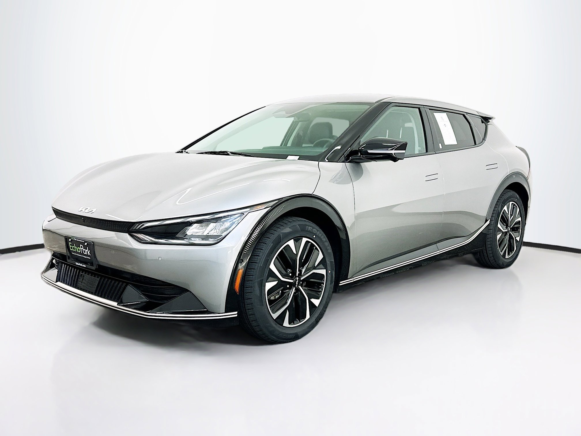 Used 2024 Kia EV6 Wind w/ Wind Technology Package image 3