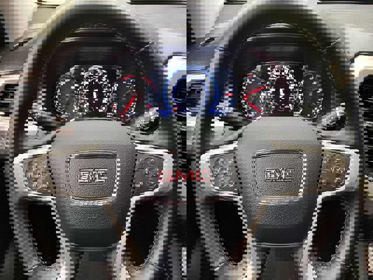 Certified 2023 GMC Acadia Denali w/ Denali Ultimate Package AWD/4WD image 18