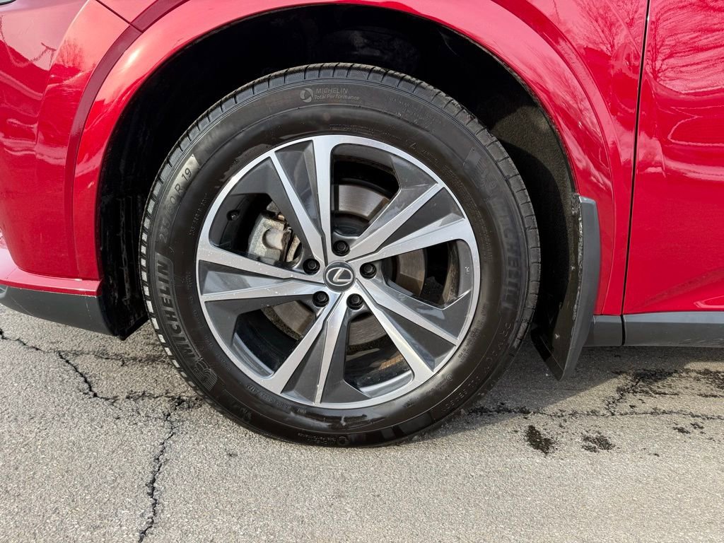 Used 2023 Lexus RX 350 Premium w/ Accessory Package image 26