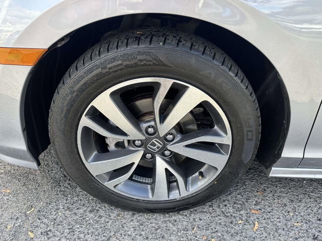 Certified 2022 Honda Odyssey Touring image 7