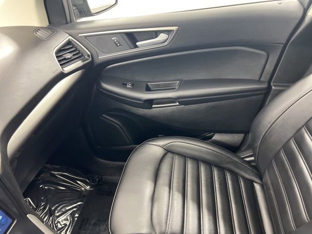 Used 2024 Ford Edge SEL AWD/4WD image 18