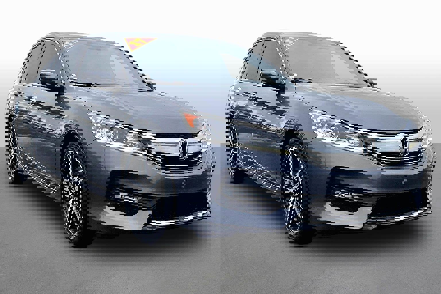 Used 2017 Honda Accord Sport Special Edition image 10