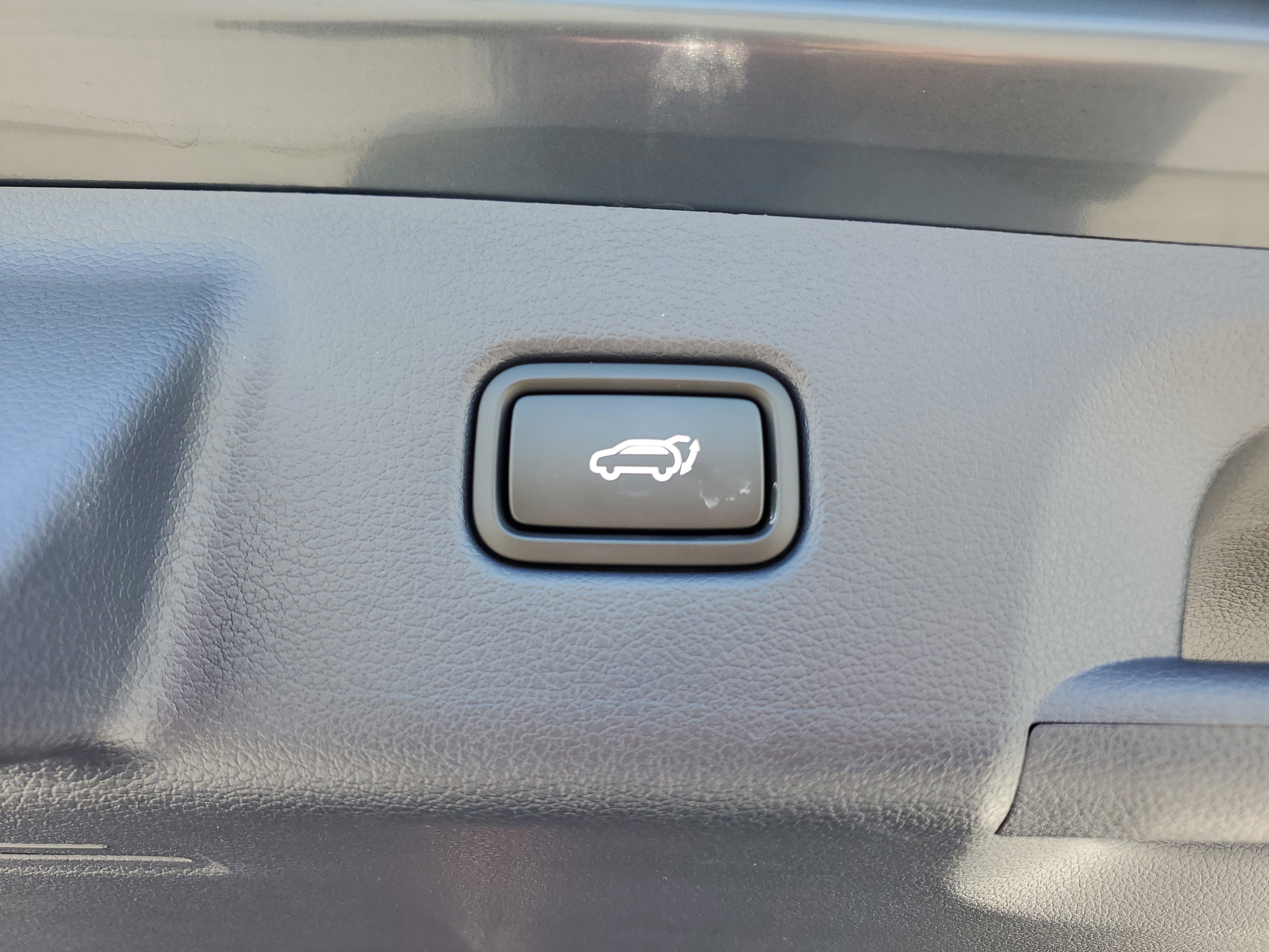 Used 2025 Hyundai Palisade Limited image 18