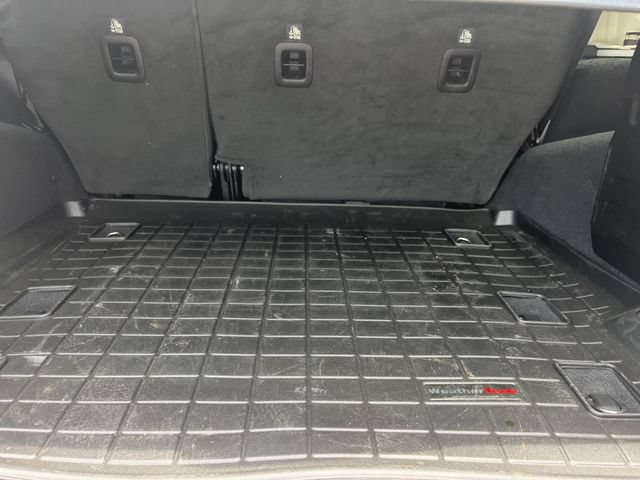 Used 2019 Jeep Wrangler Unlimited Sahara AWD/4WD image 25