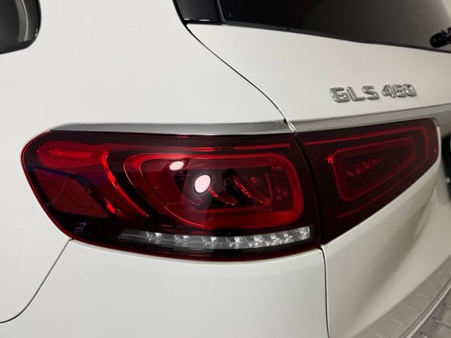 Used 2022 Mercedes-Benz GLS 450 4MATIC w/ AMG Line Exterior image 12