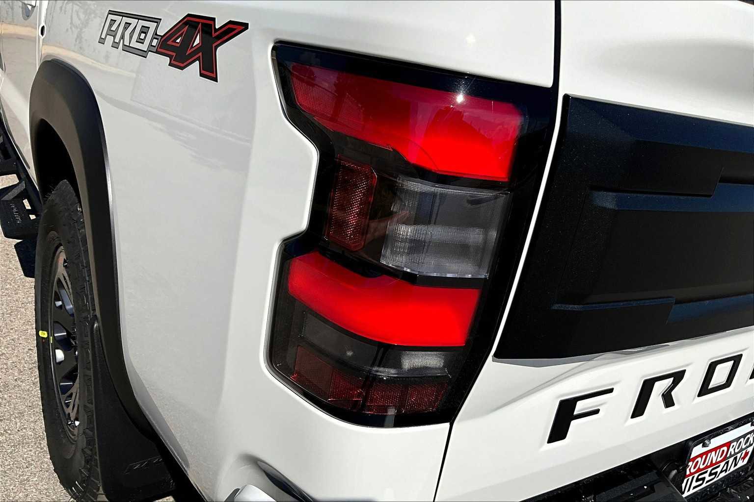 New 2026 Nissan Frontier PRO-4X image 12