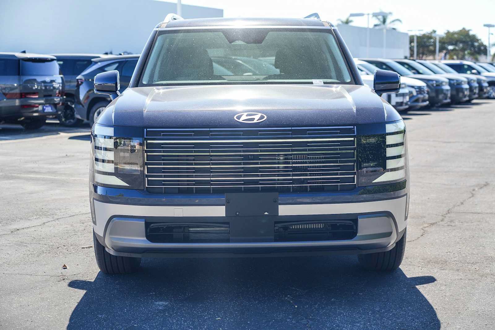 New 2027 Hyundai Palisade SEL Premium FWD image 4