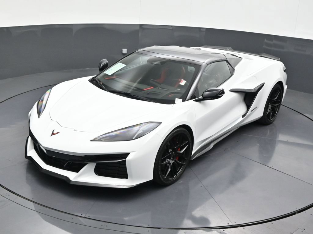 Used 2026 Chevrolet Corvette Z06 w/ Stealth Interior Trim Package image 15