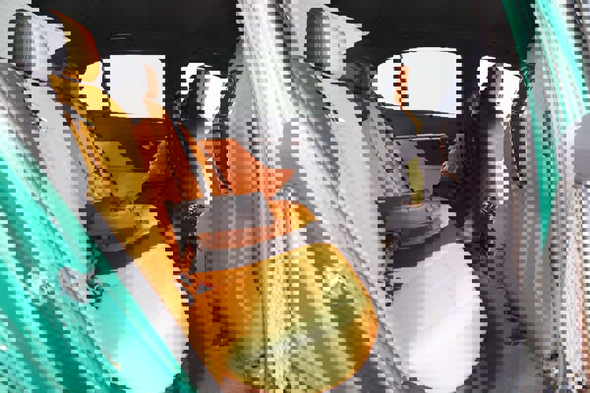 Used 2025 BMW M5 w/ Carbon Package image 16