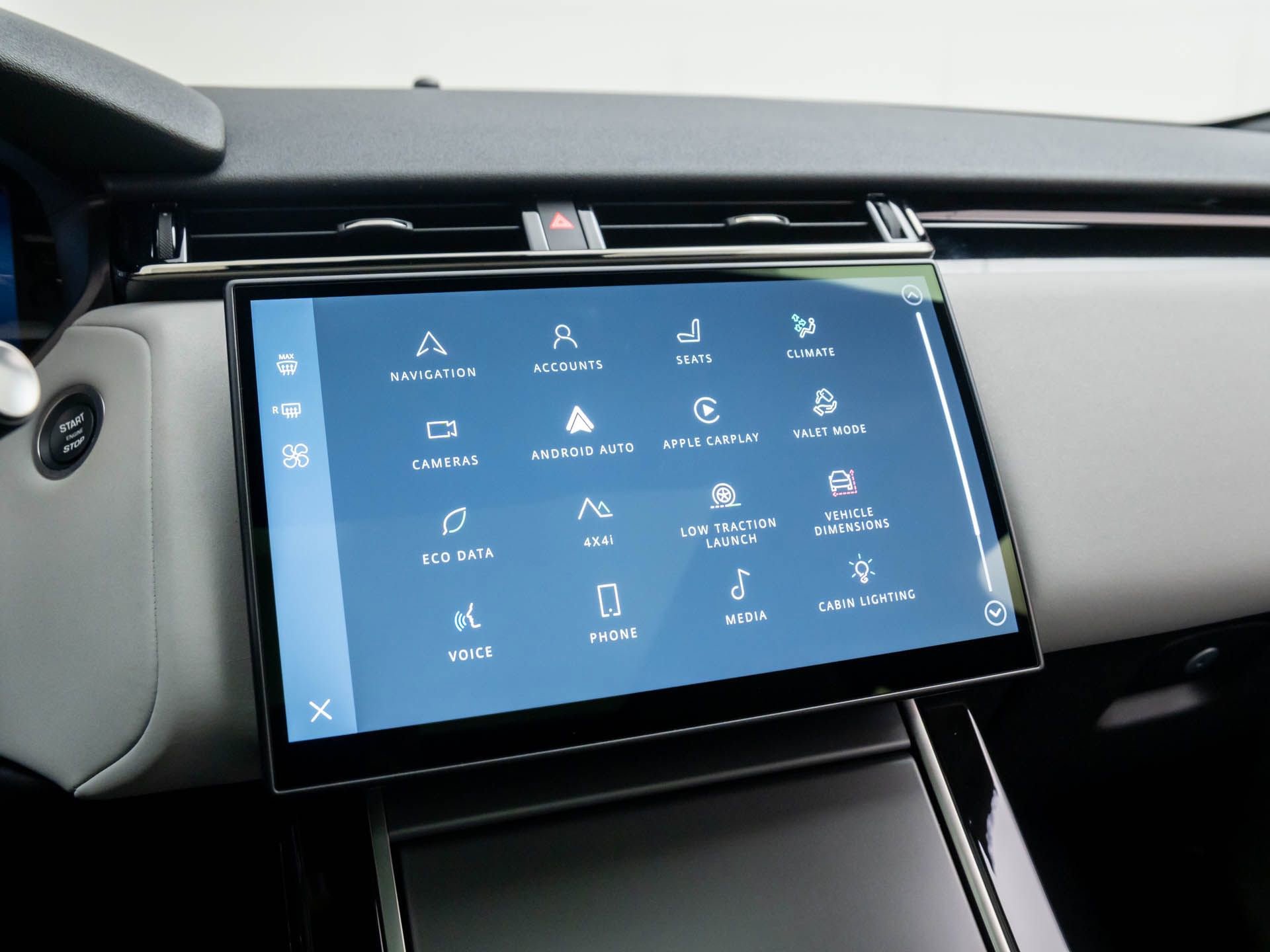 Used 2024 Land Rover Range Rover Velar Dynamic SE image 21