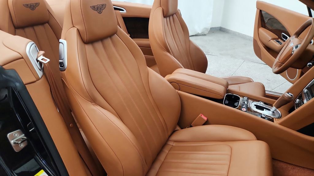 Used 2013 Bentley Continental GT AWD/4WD image 40