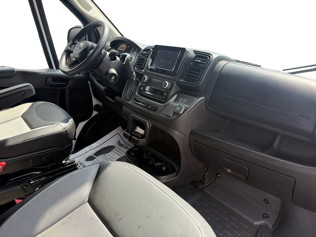 Used 2025 RAM ProMaster 2500 w/ Convenience Group FWD image 11