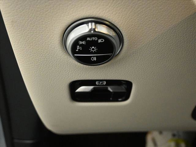 New 2026 Mercedes-Benz GLC 300 4MATIC image 18