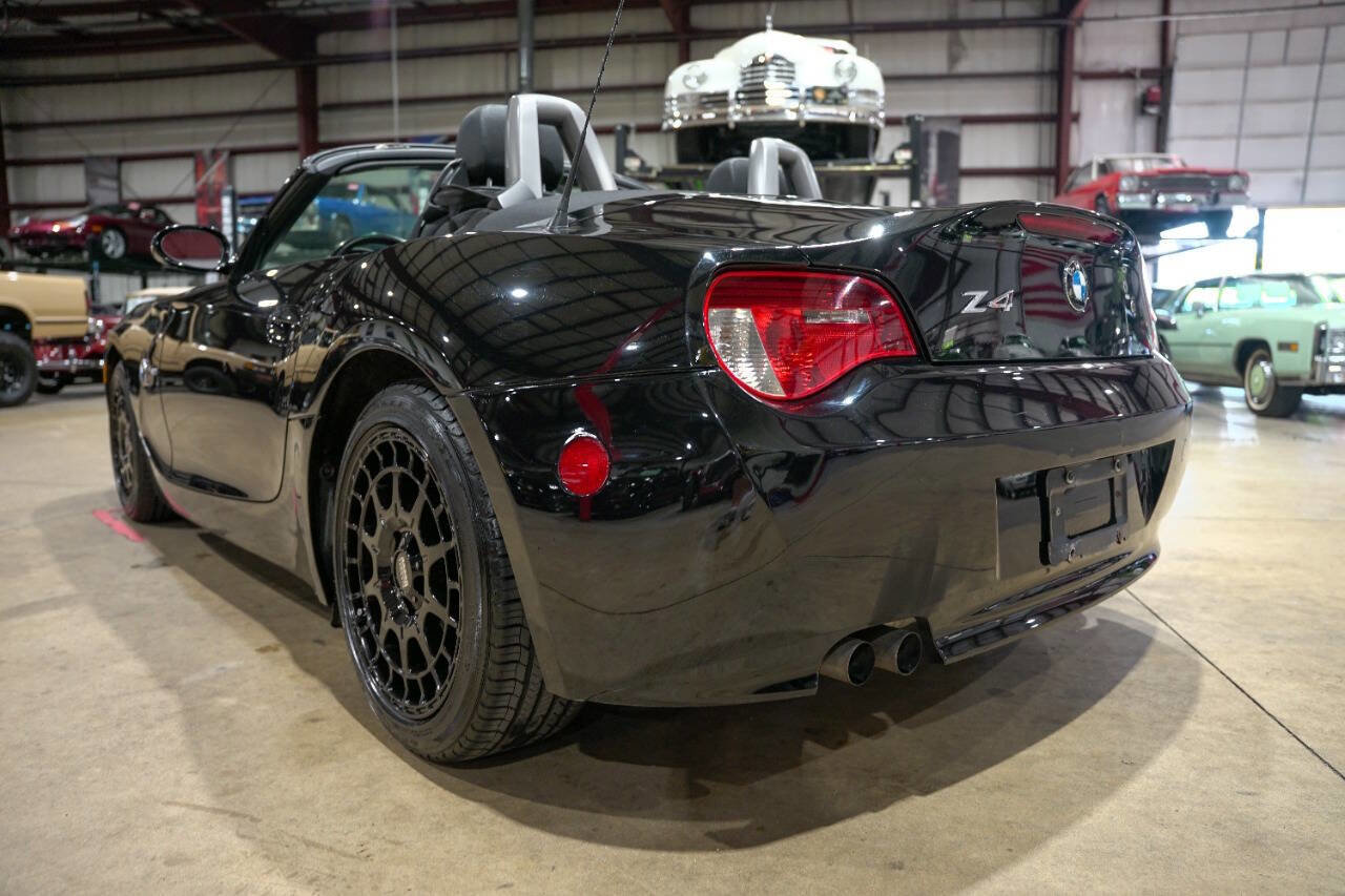 Used 2006 BMW Z4 3.0i image 5