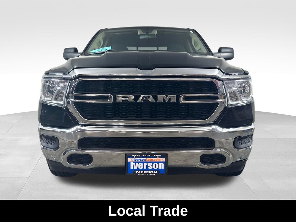 Used 2019 RAM 1500 Tradesman w/ SXT Appearance Group AWD/4WD image 3