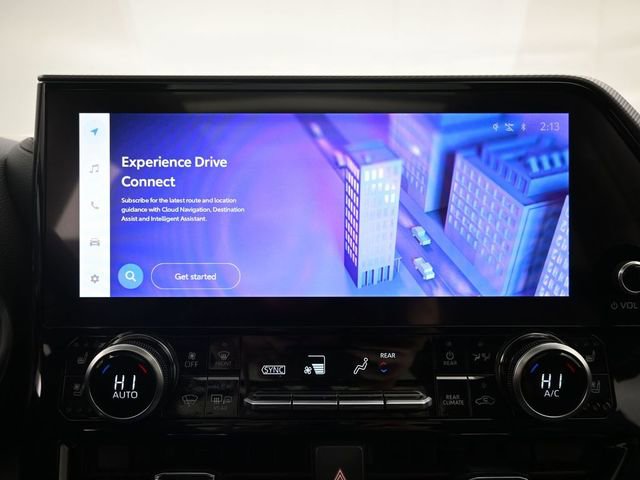 Used 2024 Toyota Highlander Platinum image 13