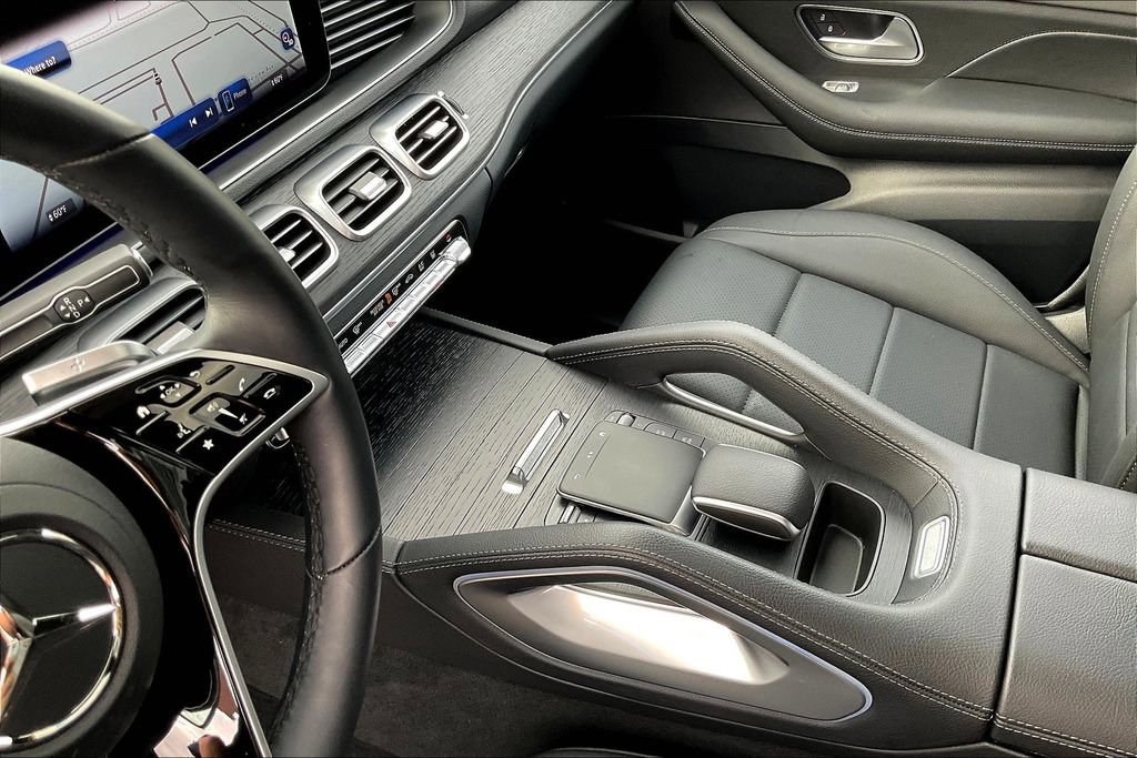 Certified 2025 Mercedes-Benz GLE 450e GLE 450e w/ Driver Assistance Package image 12