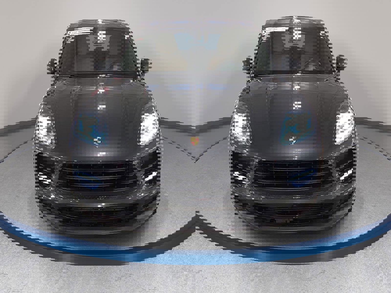 Used 2019 Porsche Macan AWD/4WD image 2