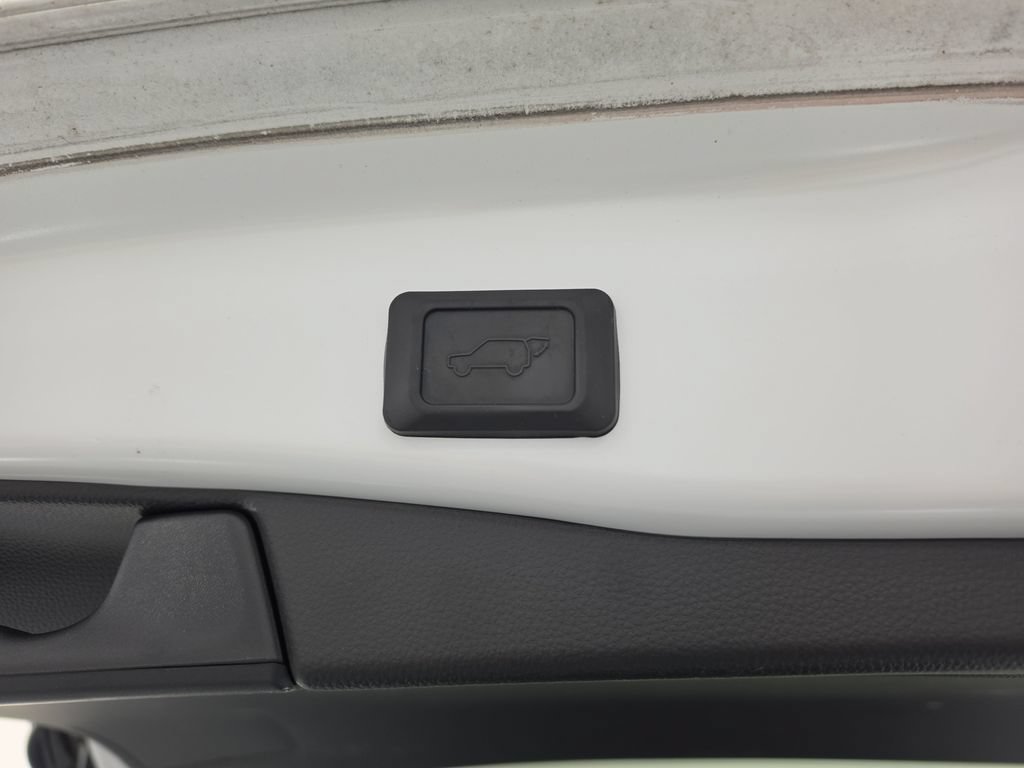 Certified 2023 Toyota RAV4 XSE AWD/4WD image 32
