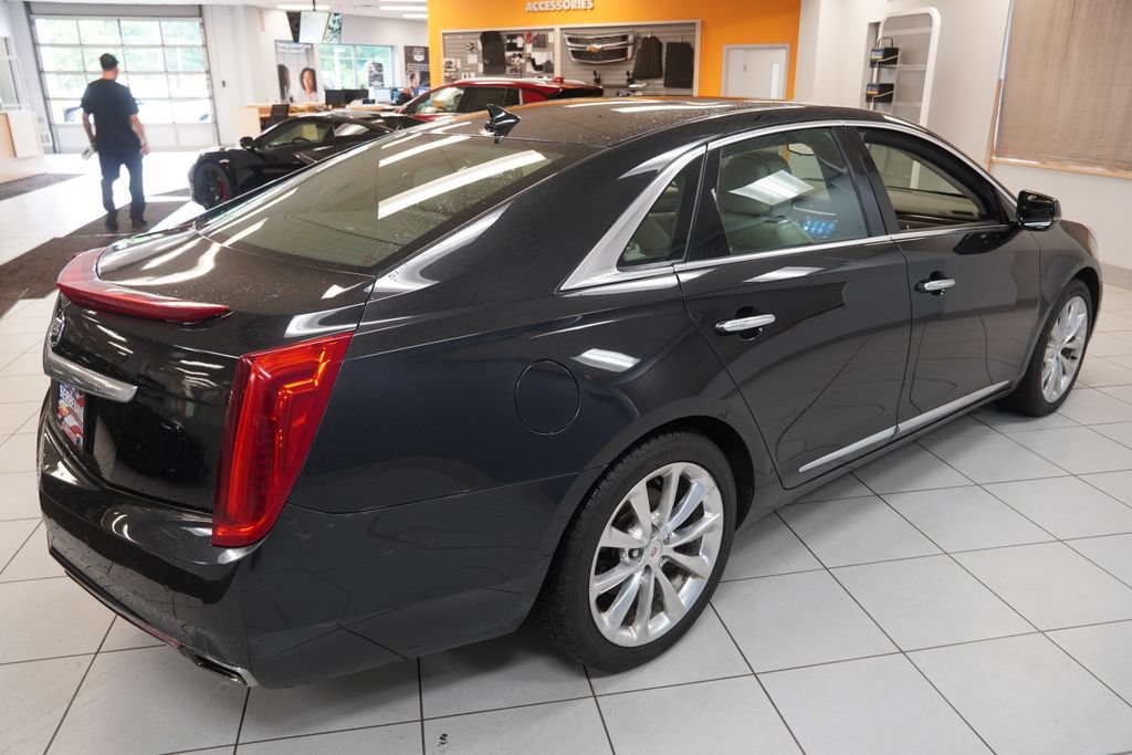 Used 2013 Cadillac XTS Premium AWD/4WD image 13