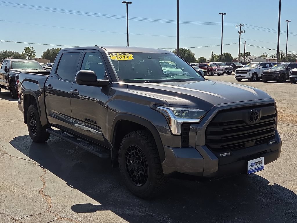 Used 2025 Toyota Tundra SR5 w/ SR5 Premium Package AWD/4WD image 7