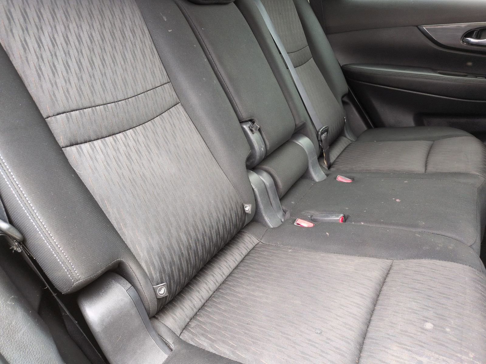 Certified 2018 Nissan Rogue SV AWD/4WD image 28