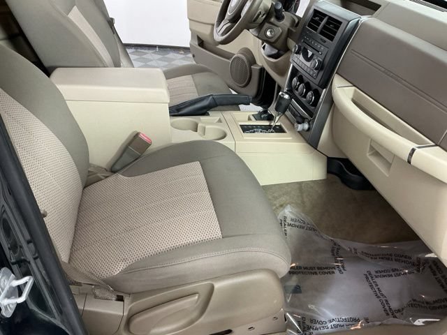 Used 2011 Jeep Liberty Sport w/ Popular Equipment Group AWD/4WD image 14