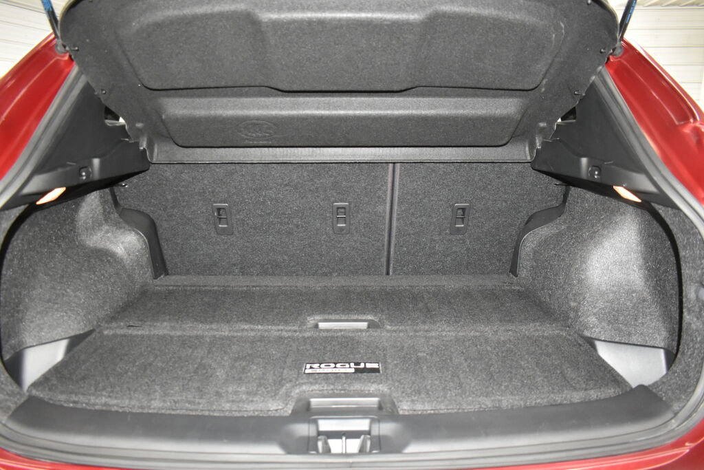 Used 2020 Nissan Rogue Sport SV w/ All-Weather Package image 21