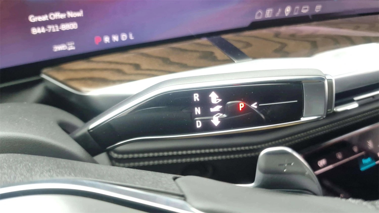 Used 2025 Cadillac Escalade Sport Platinum w/ LPO, ONYX Package image 20