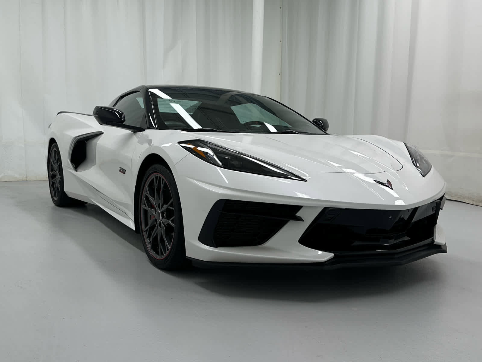 Used 2023 Chevrolet Corvette Stingray Premium Conv w/ Z51 Performance Package image 10