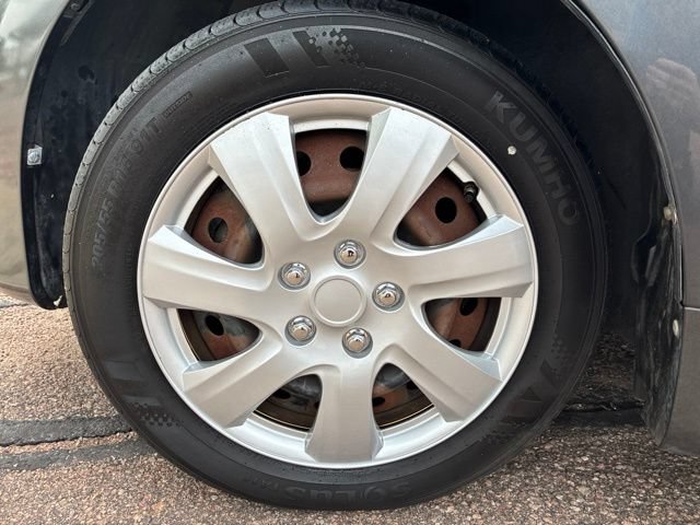Used 2009 Toyota Matrix w/ PWR Pkg FWD image 10
