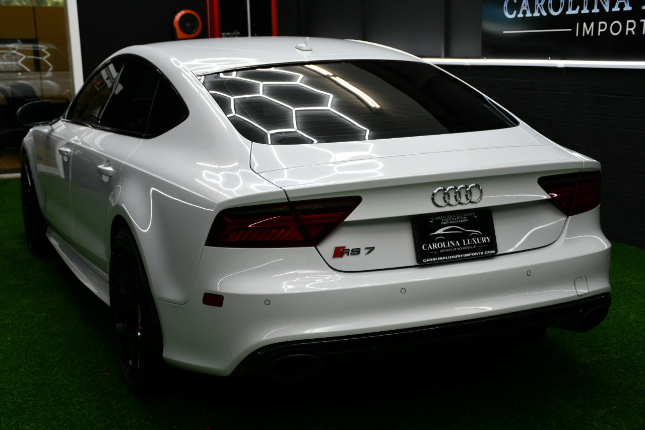 Used 2017 Audi RS 7 Performance w/ Driver Assistance Package image 3