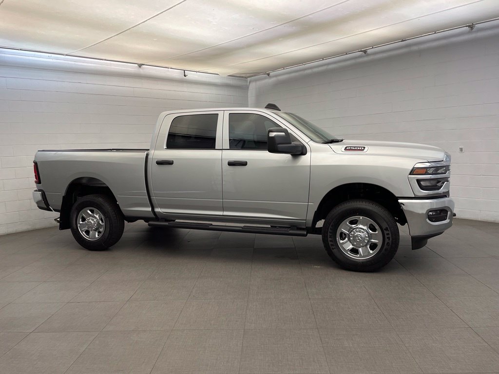 New 2026 RAM 2500 Tradesman AWD/4WD image 2