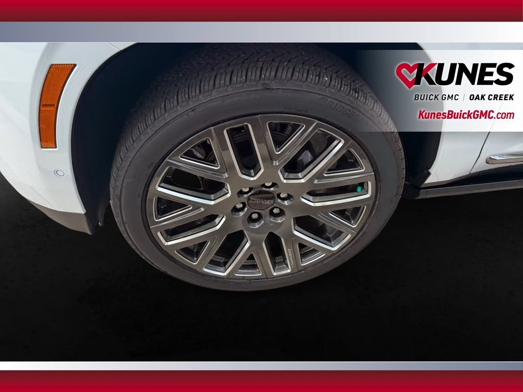 Used 2026 GMC Yukon XL Denali Ultimate AWD/4WD image 13