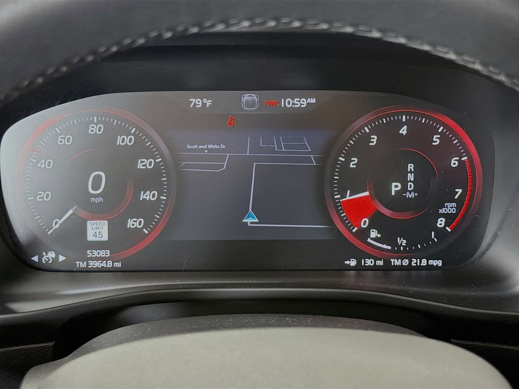 Used 2022 Volvo XC40 T5 R-Design w/ Advanced Package image 10