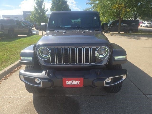 Certified 2025 Jeep Wrangler Unlimited Sahara AWD/4WD image 2