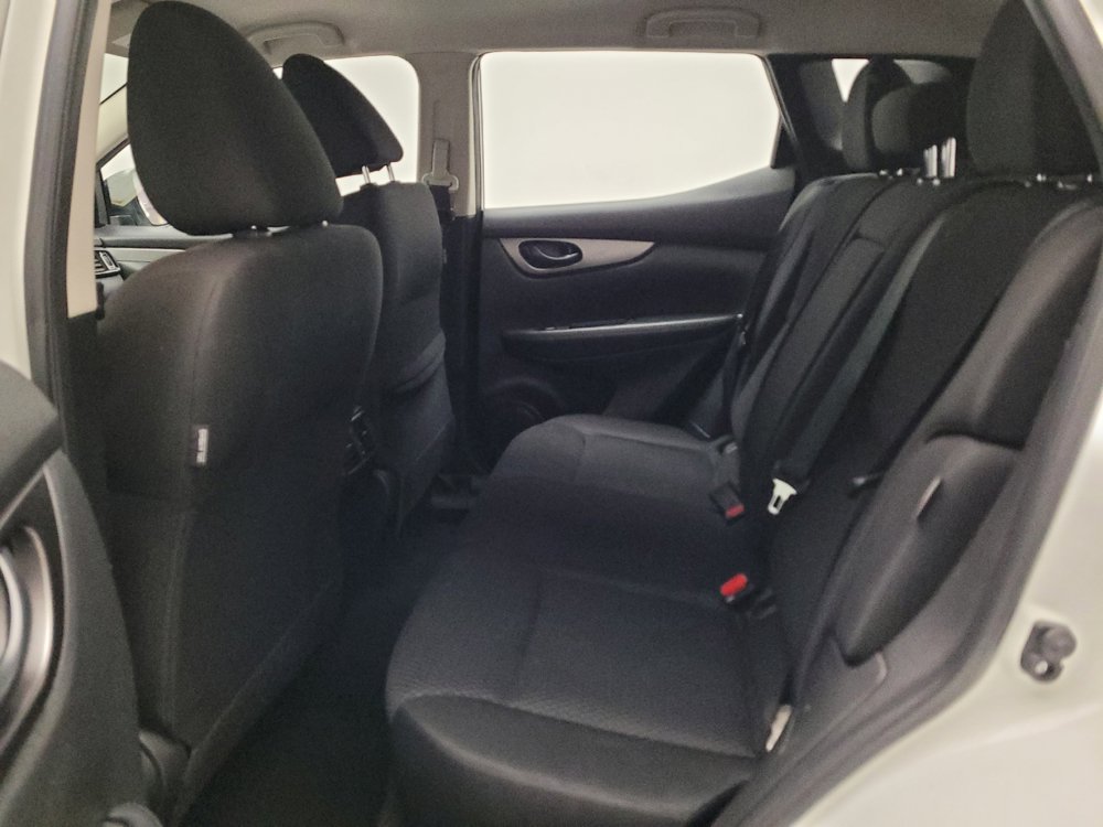 Used 2021 Nissan Rogue Sport S FWD image 18
