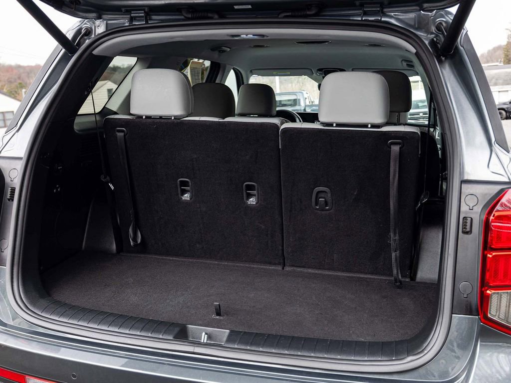 Used 2025 Hyundai Palisade SEL image 34