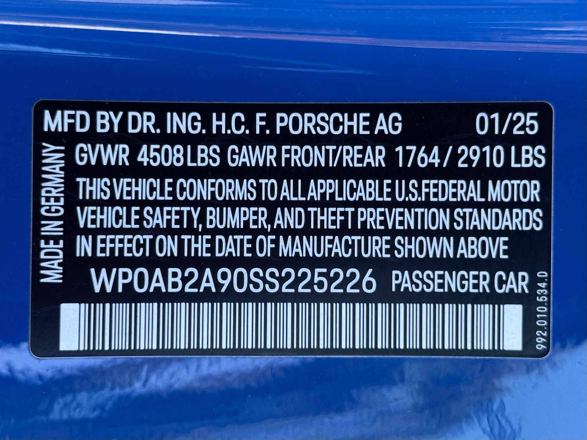 Certified 2025 Porsche 911 Carrera 4 GTS AWD/4WD image 37